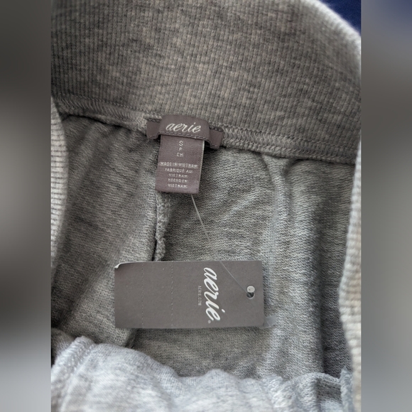 NWT Aerie Gray sweatpants loungewear cute bow detail with cuffed leg size small - Picture 8 of 8